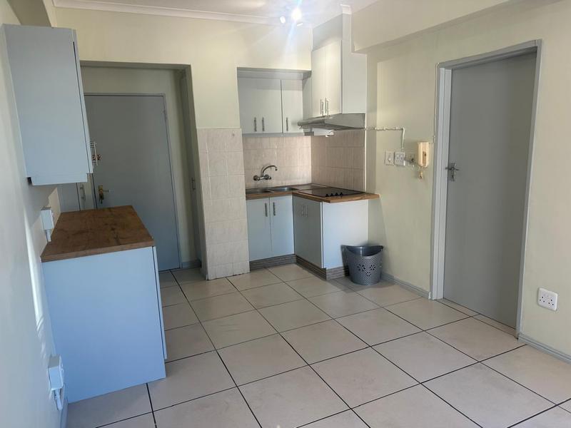 To Let 1 Bedroom Property for Rent in Fish Hoek Western Cape